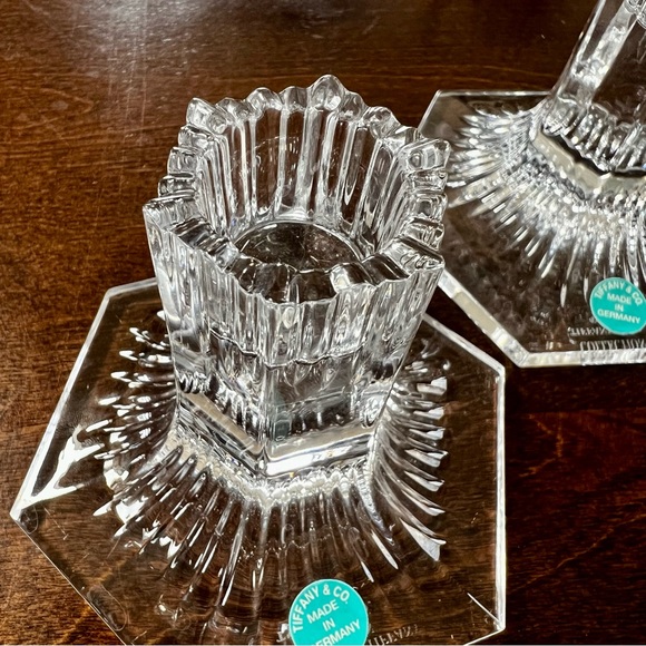 Tiffany & Co. 1992 Lotus Comfort Collection Candlestick Holders Fine Crystal Set - Picture 3 of 8